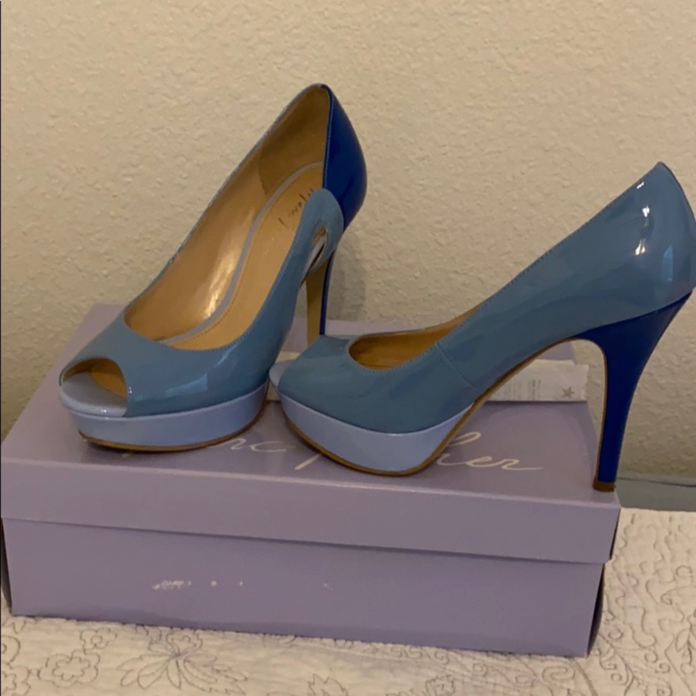 Blue work pumps
